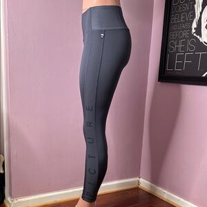 Picture Organic Gray High-Waisted Leggings